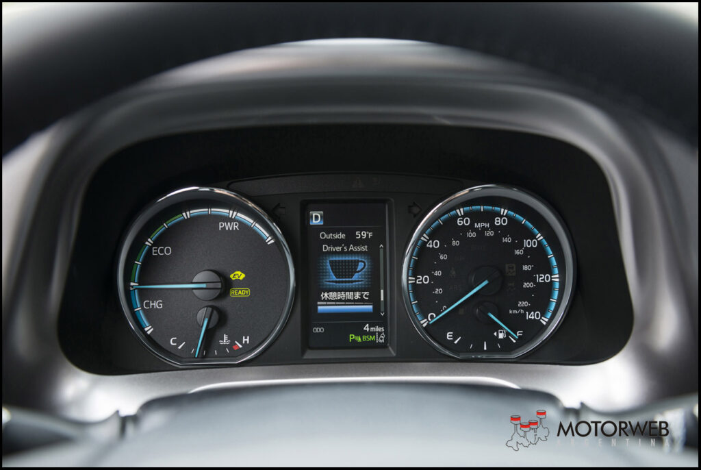 Toyota RAV4 Hybrid 2015 Motorweb Argentina 12