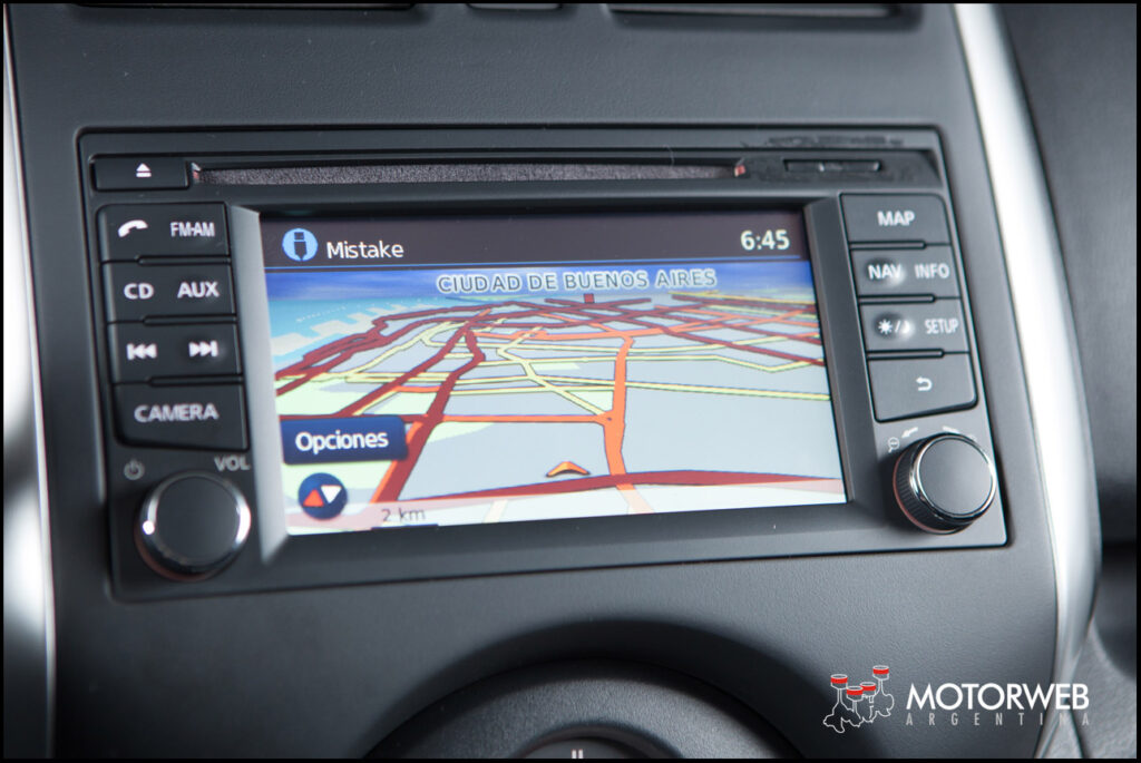 2015-05 TEST Nissan Note CVT Motorweb Argentina 063