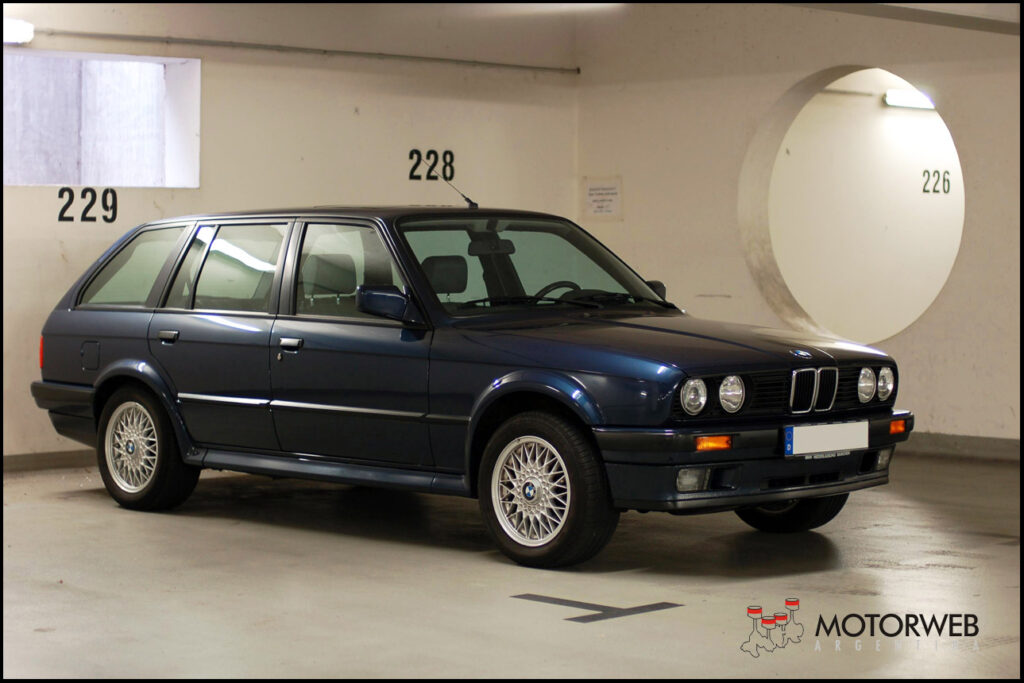 325ix_Touring copy