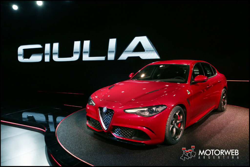 150624_Alfa-romeo_Giulia-Reveal_02 copy
