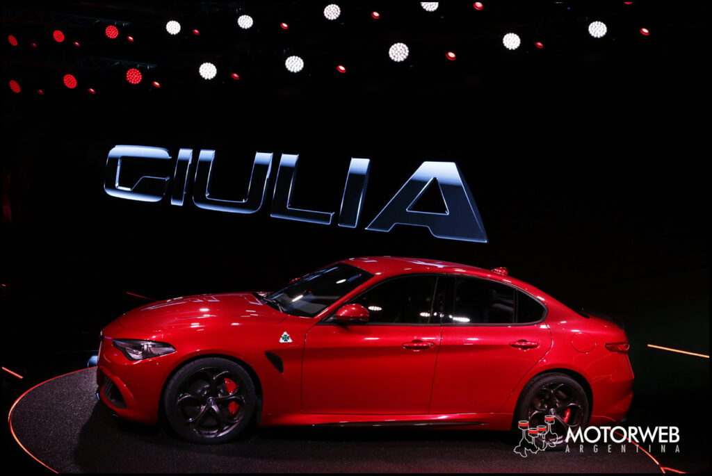 150624_Alfa-romeo_Giulia-Reveal_04 copy