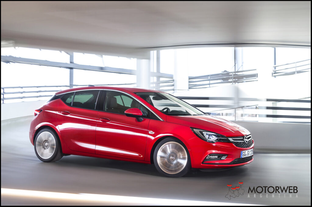 Opel Astra 2015 Motorweb Argentina 05