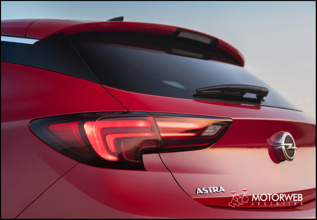 Opel Astra 2015 Motorweb Argentina 10
