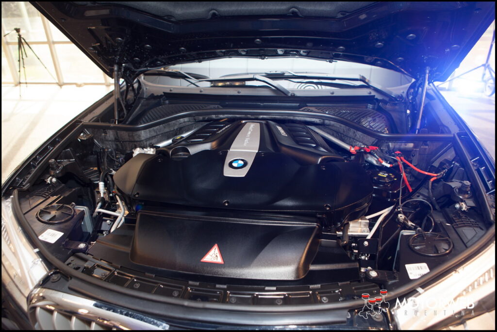 2015-07-07 PRES BMW X4 y X5 Motorweb Argentina 44