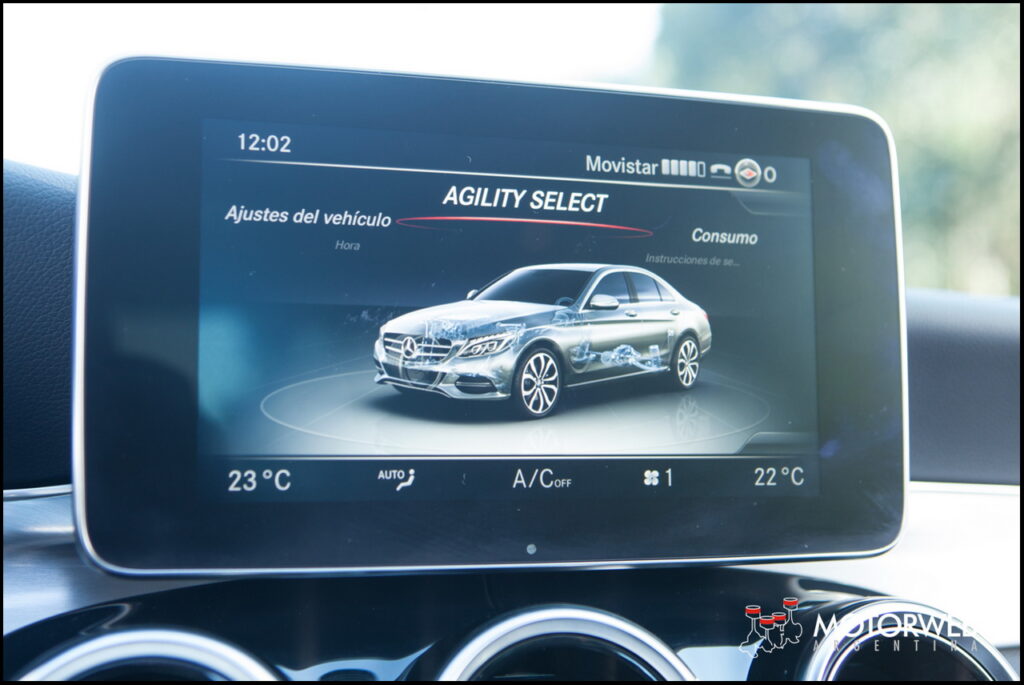 2015-07 TEST Mercedes C250 w205 Motorweb Argentina 135