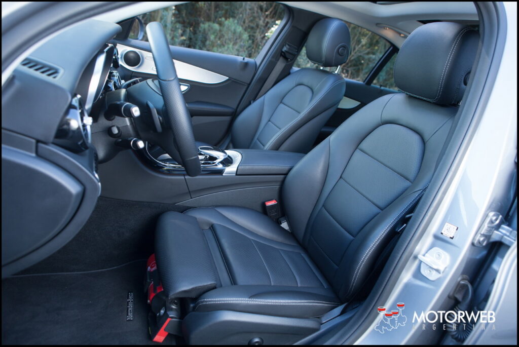 2015-07 TEST Mercedes C250 w205 Motorweb Argentina 140