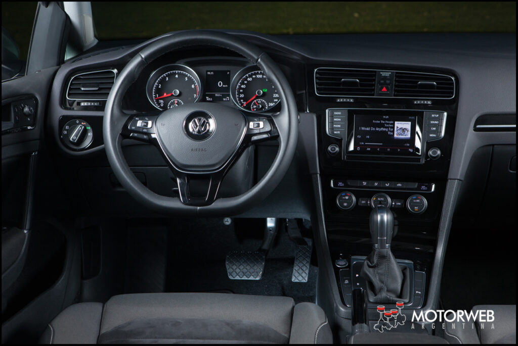 Volkswagen Golf Variant 2015 Motorweb Argentina 12