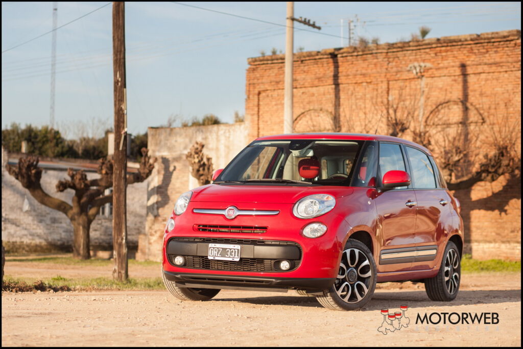 2015-08 TEST Fiat 500L Motorweb Argentina 002