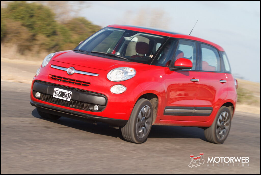 2015-08 TEST Fiat 500L Motorweb Argentina 028