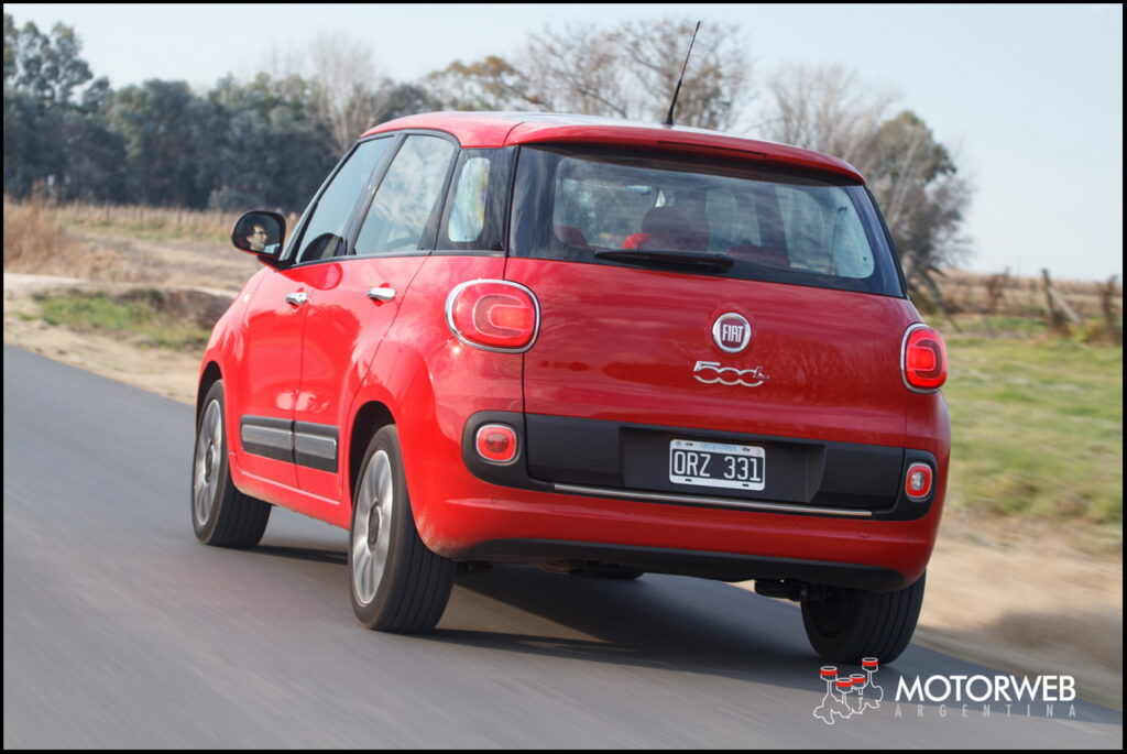 2015-08 TEST Fiat 500L Motorweb Argentina 033