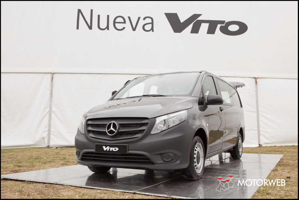 2015-09-28 LANZ Mercedes Vito Motorweb Argentina 024
