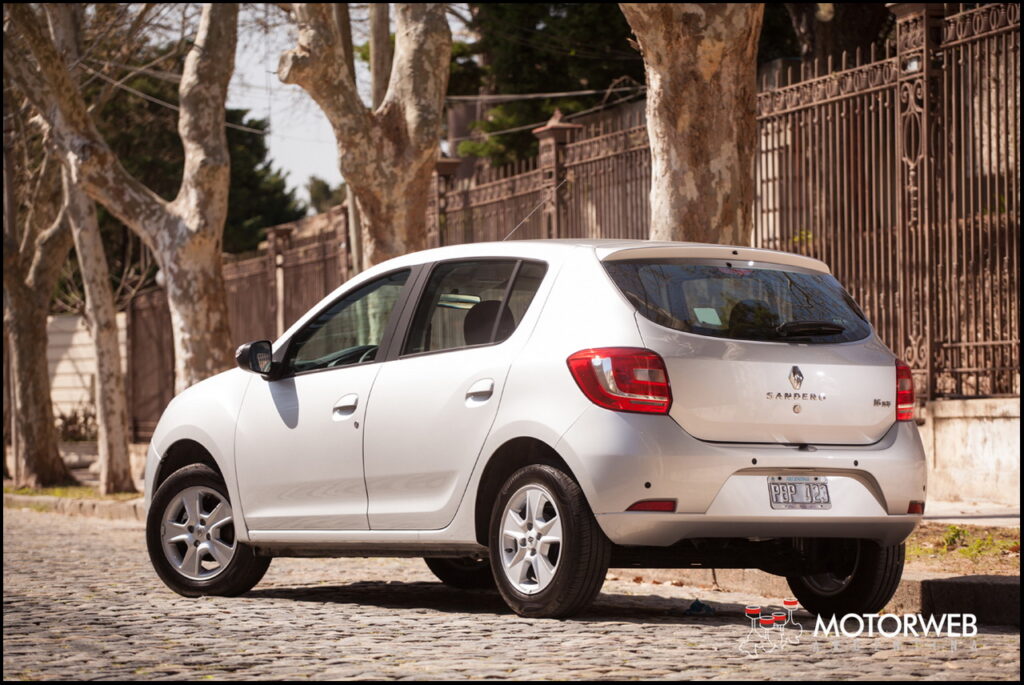 2015-09 TEST Renault Sandero Motorweb Argentina 15