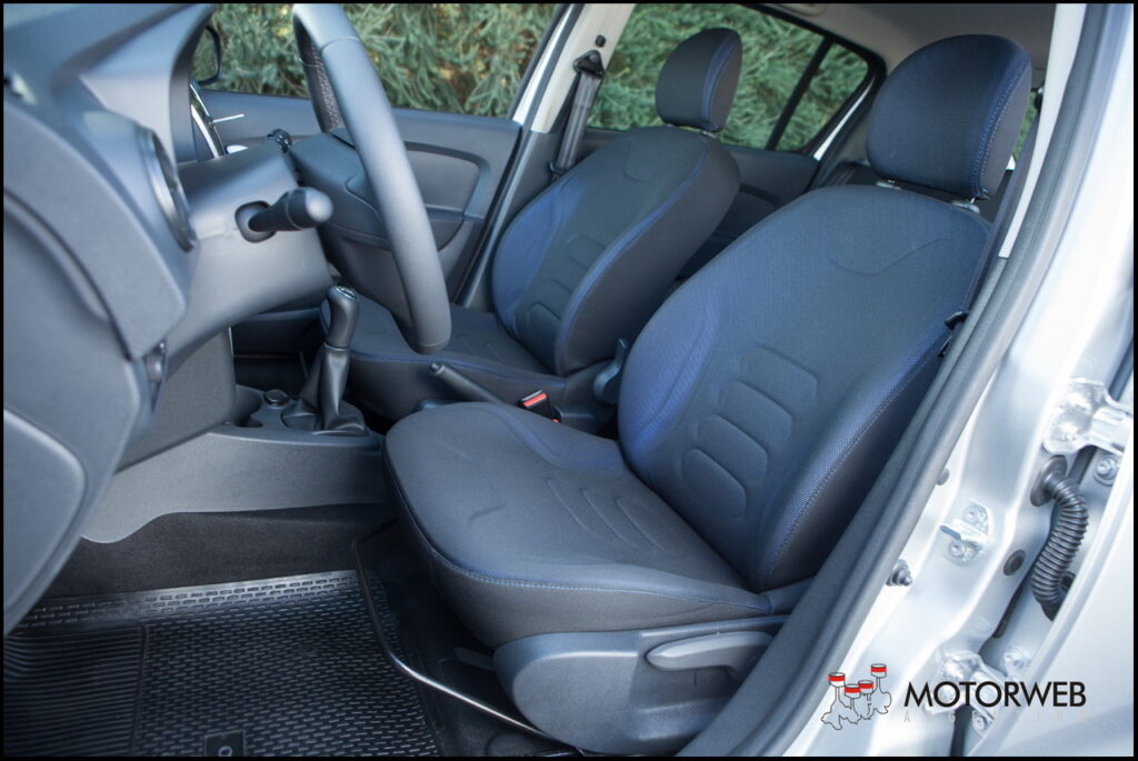 2015-09 TEST Renault Sandero Motorweb Argentina 70