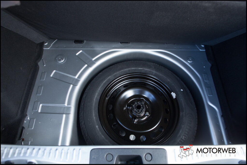 2015-09 TEST Renault Sandero Motorweb Argentina 79