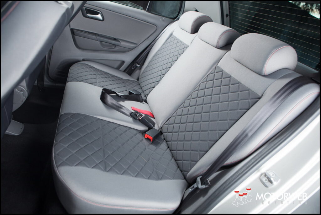 2015-09 TEST VolkswagenFox Highline 16v Motorweb Argentina 81