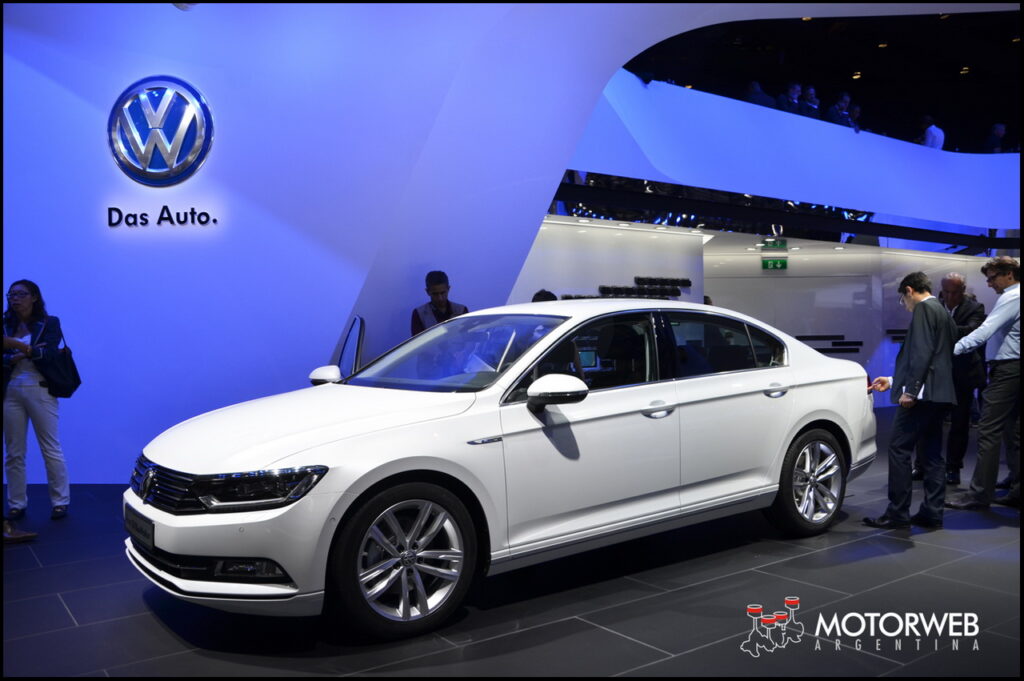 2014-10 Volkswagen Salon Paris Motorweb 01