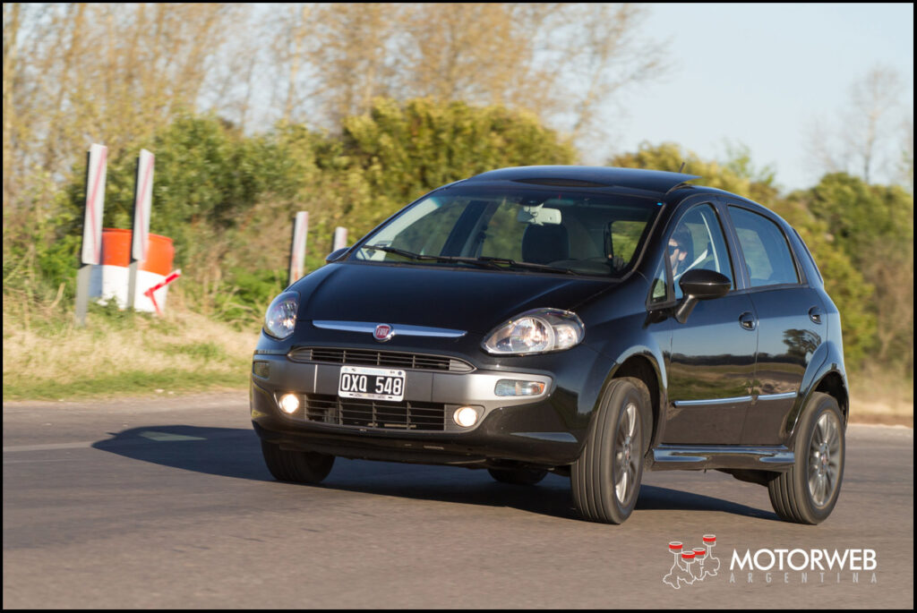 2015-10 TEST Fiat Punto Sporting Motorweb Argentina 46