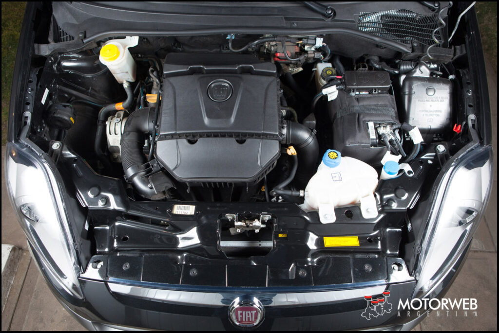 2015-10 TEST Fiat Punto Sporting Motorweb Argentina 94