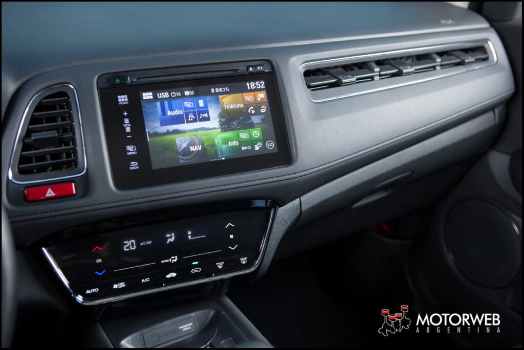 2015-10 TEST Honda HR-V Motorweb Argentina 068