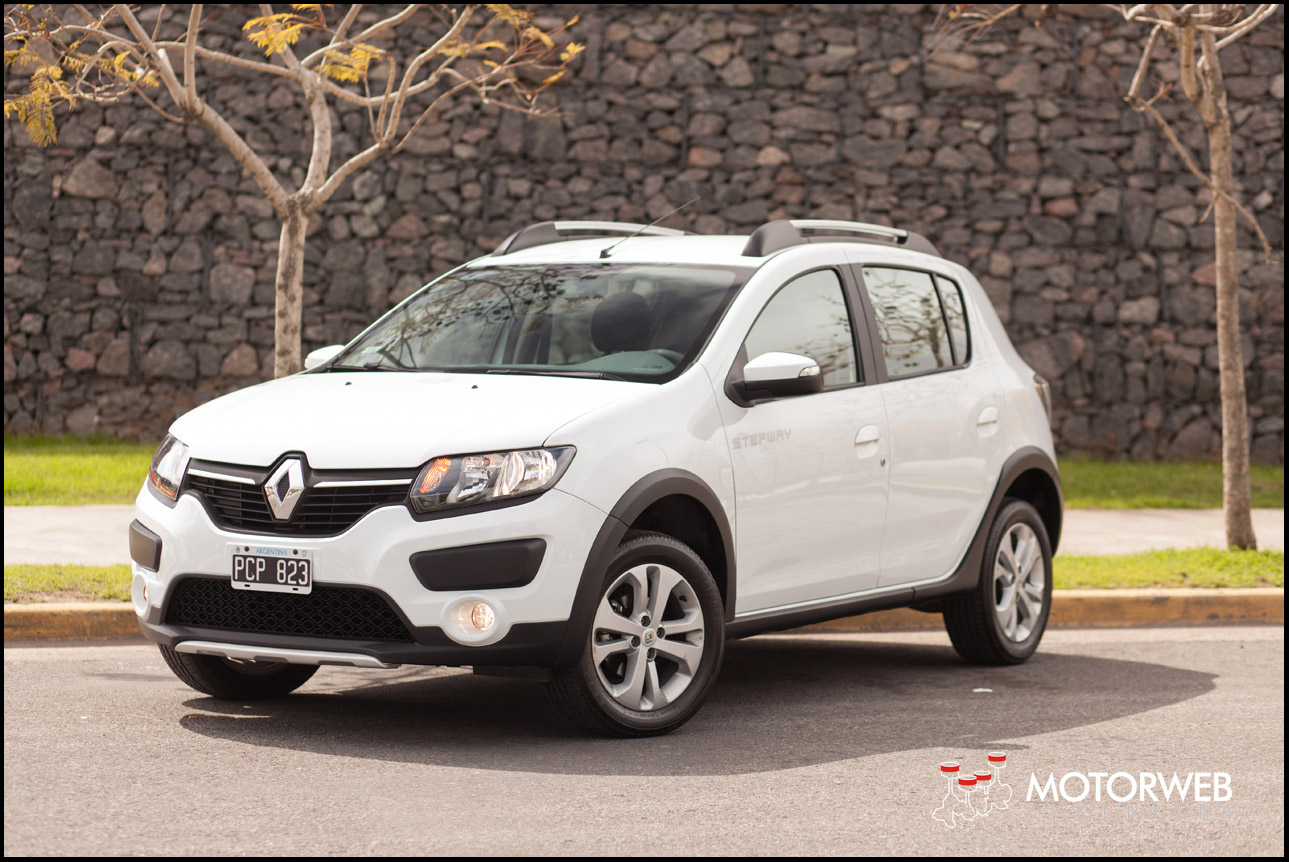 Contacto: Renault Sandero 1.6 Stepway - Motorweb Argentina