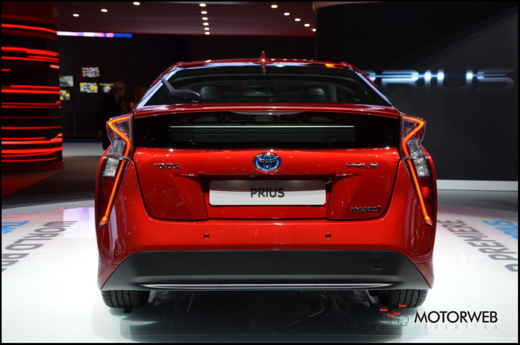 IAA2015 - Toyota Prius 2016 Motorweb Argentina 08