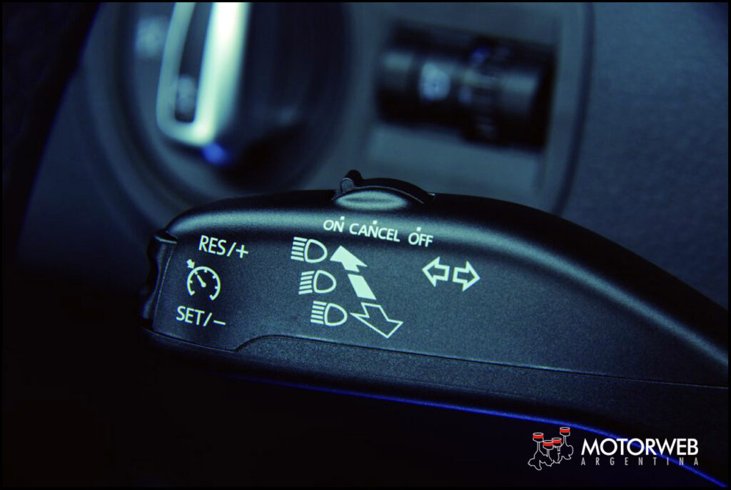 Volkswagen Polo Sedan 2015 Motorweb Argentina 13