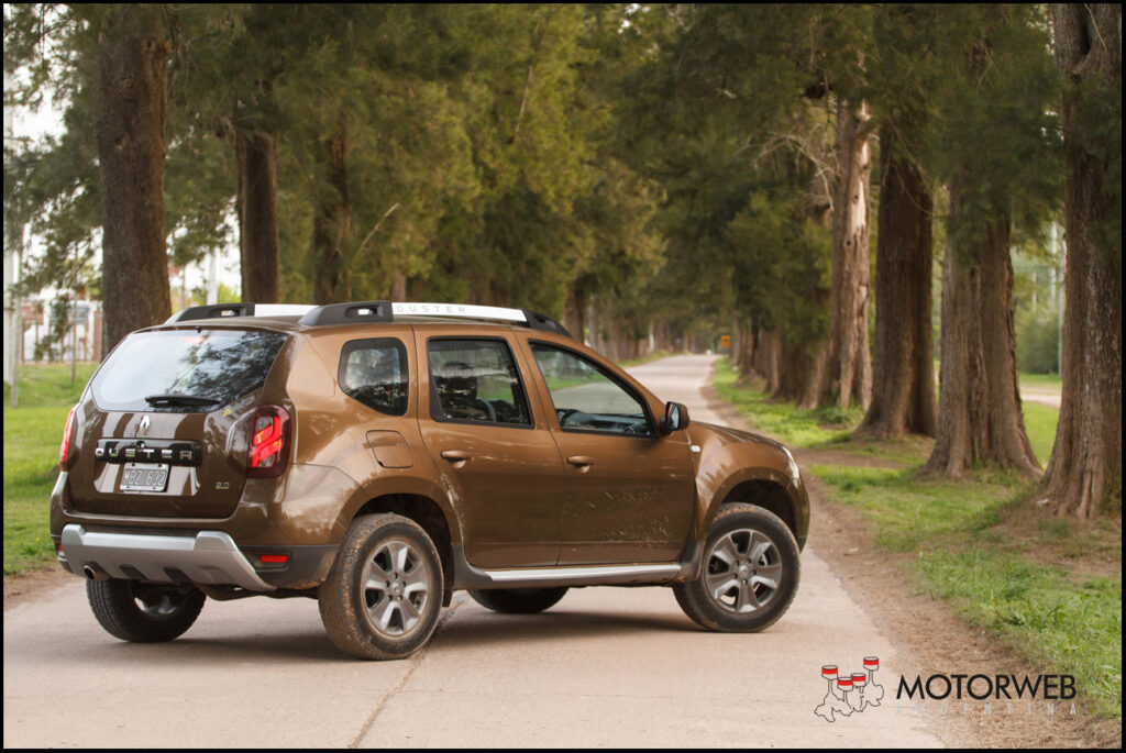 2015-11 TEST Renault Duster 4x4 Motorweb Argentina 014