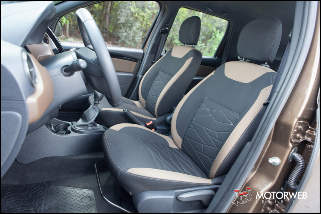 2015-11 TEST Renault Duster 4x4 Motorweb Argentina 086