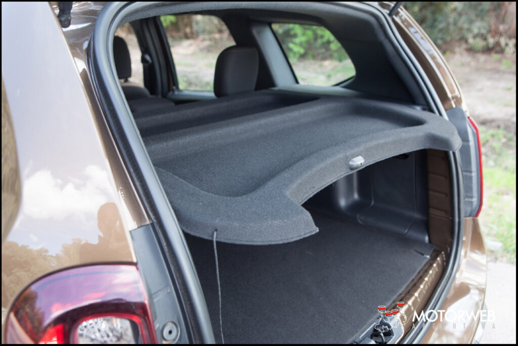 2015-11 TEST Renault Duster 4x4 Motorweb Argentina 097