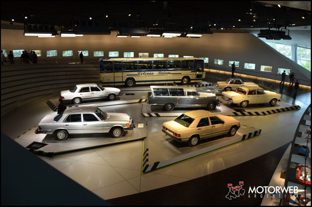 2015-09 Mercedes-Benz Museum Motorweb Argentina 324