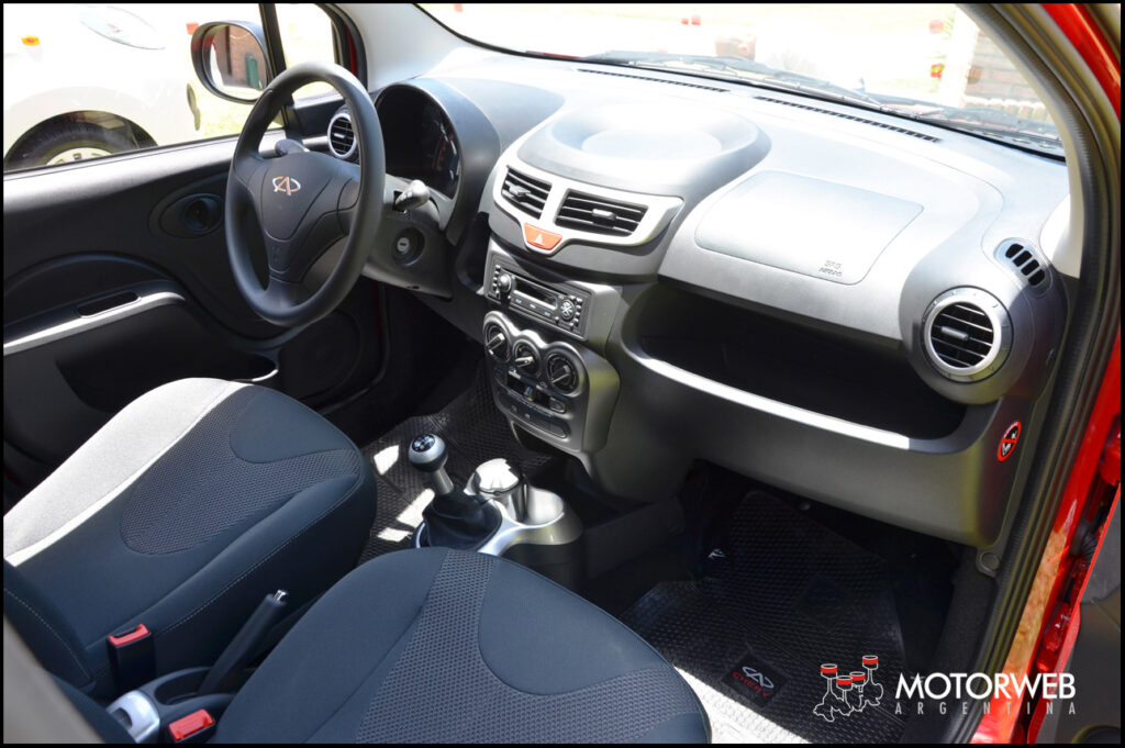 2015-12 PRES Chery QQ Motorweb Argentina 20