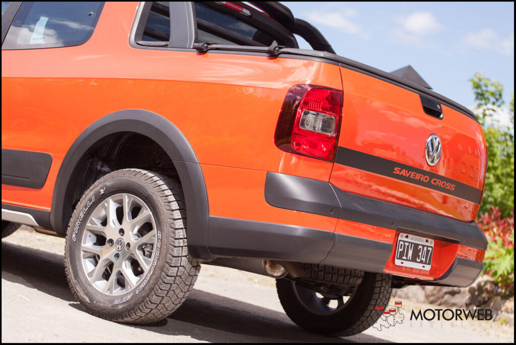 Volkswagen_Cross_38 copy