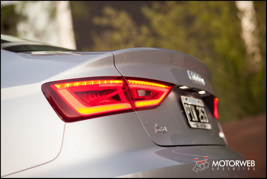 2016-02 TEST Audi A3 Sedan Motorweb Argentina 025