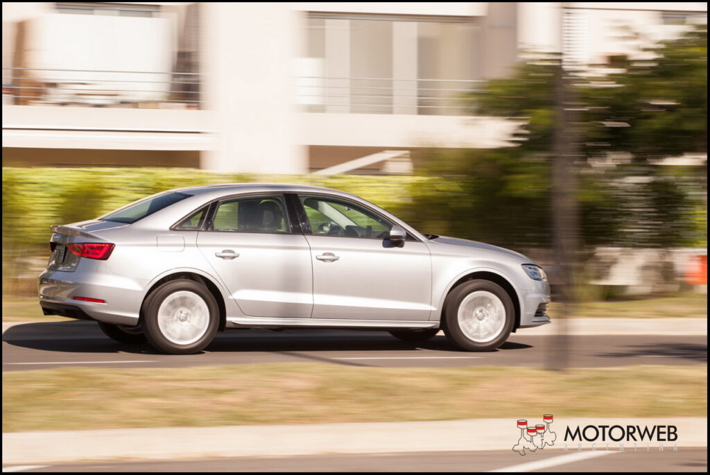 2016-02 TEST Audi A3 Sedan Motorweb Argentina 038