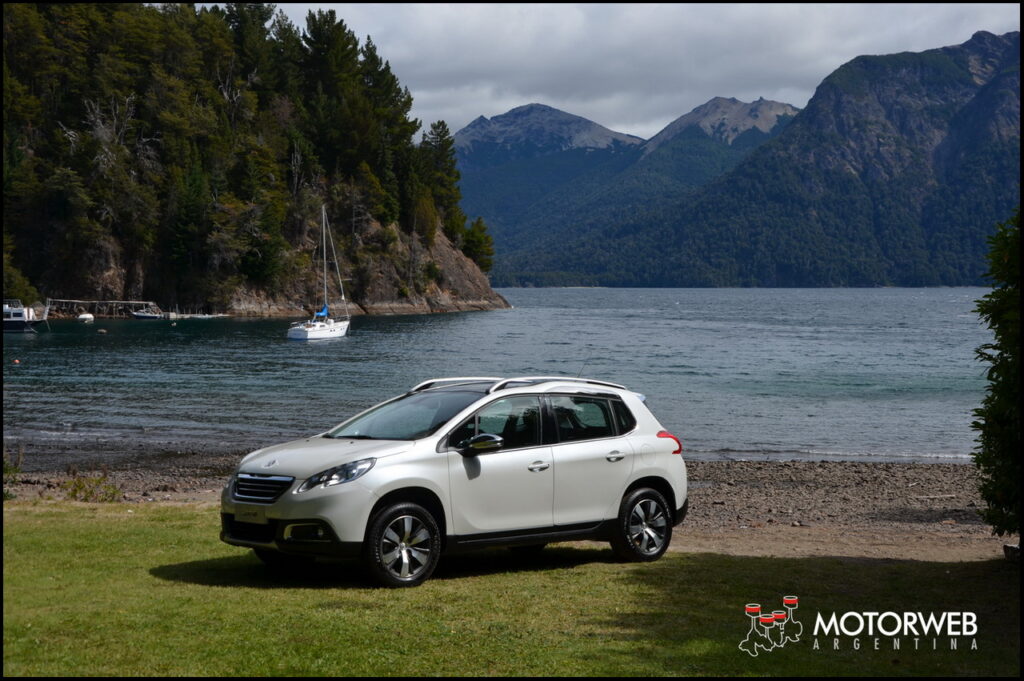 2016-03 LANZ Peugeot 2008 Motorweb Argentina 102