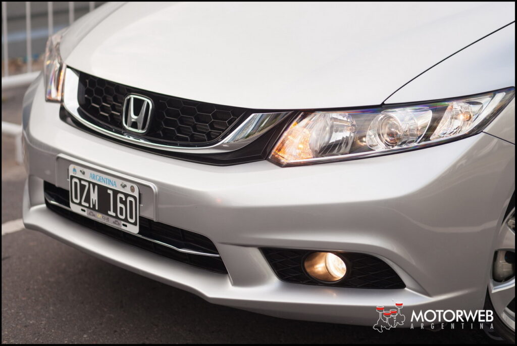 2016-03 TEST Honda Civic EXL Motorweb Argentina 020 copy