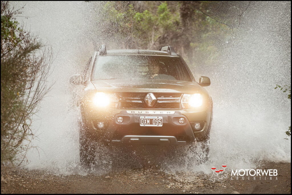 2016-04-22 Test Drive Renault Duster Oroch Motorweb 046