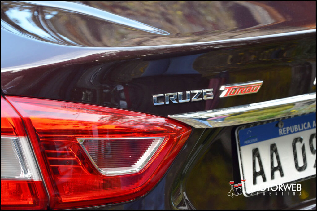 2016-05-04 TEST Chevrolet Cruze Motorweb Argentina 07