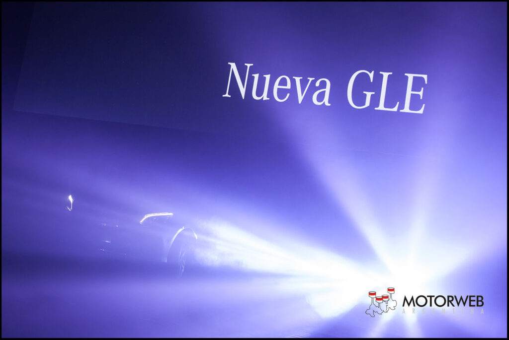 2016-05-09 LANZ Mercedes-Benz SUV Motorweb Argentina 14