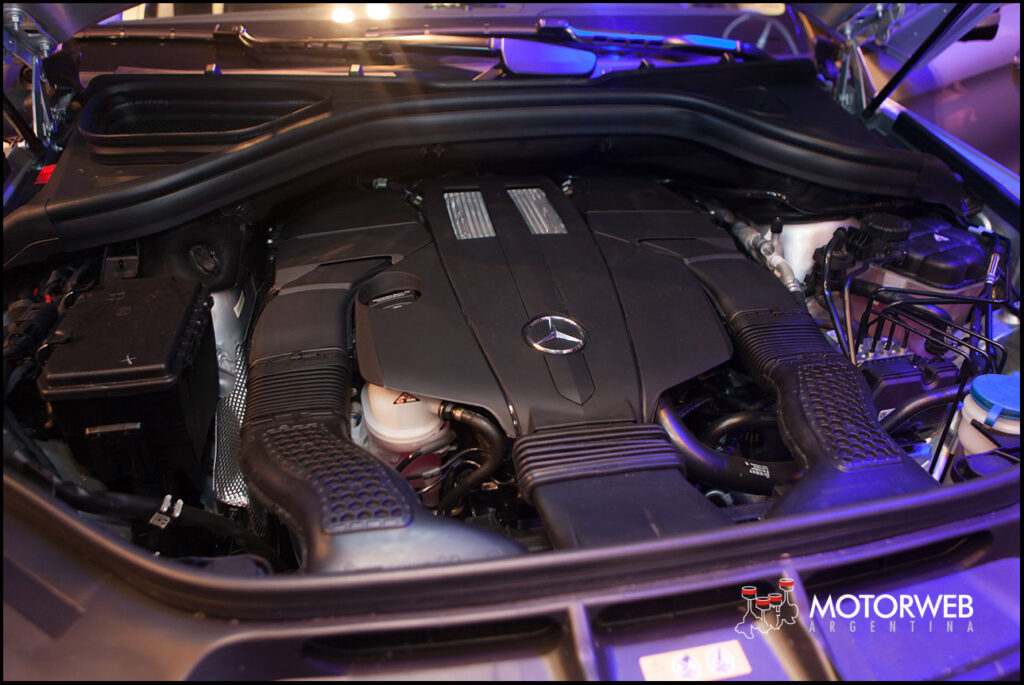 2016-05-09 LANZ Mercedes-Benz SUV Motorweb Argentina 33