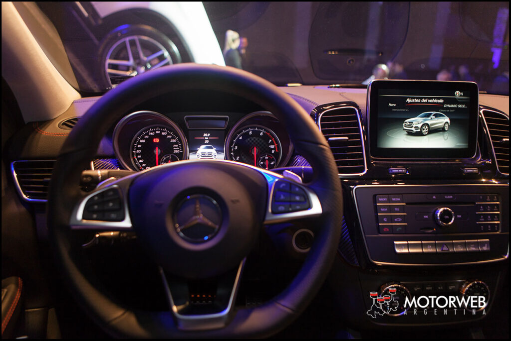 2016-05-09 LANZ Mercedes-Benz SUV Motorweb Argentina 64