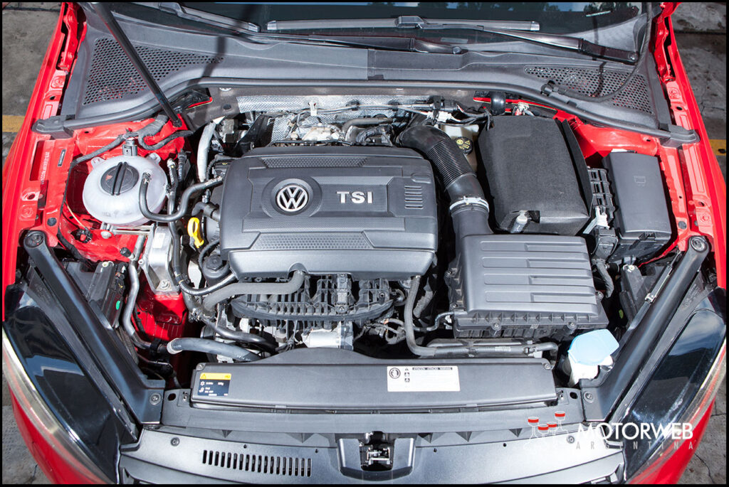 2016-05 TEST Volkswagen Golf GTi Motorweb Argentina 112