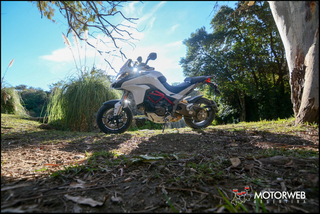 2016-06 Ducati Multistrada 1200 Motorweb Argentina 02