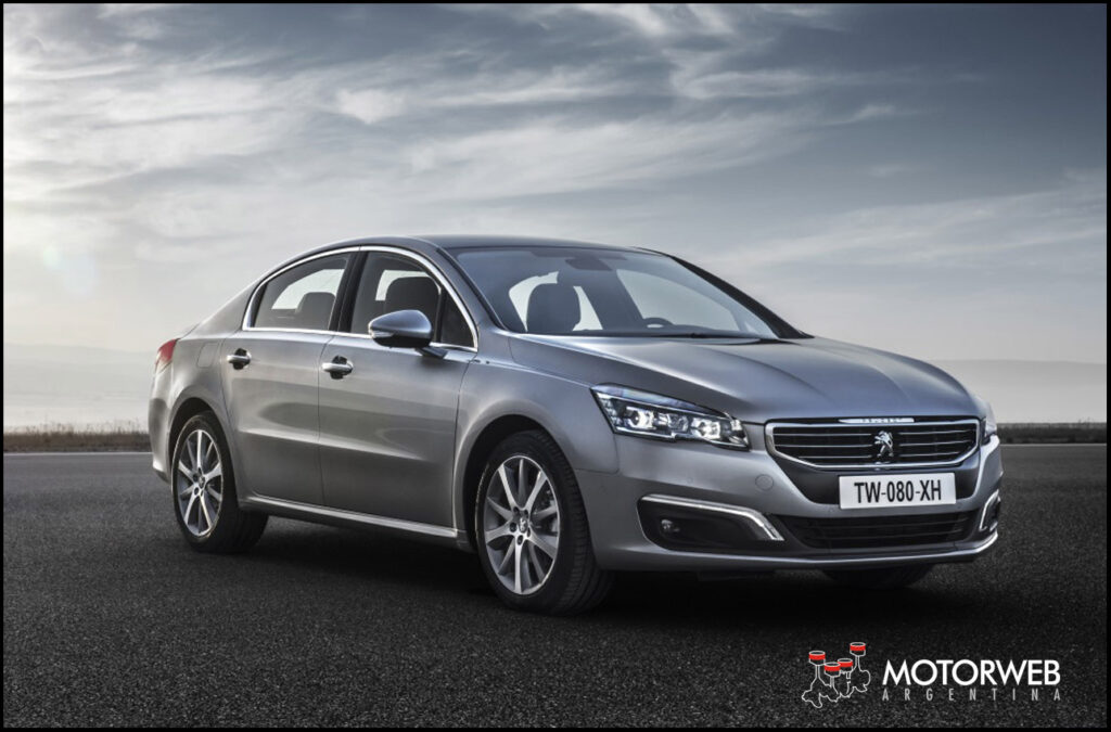 Nouvelle Peugeot 508 en statique