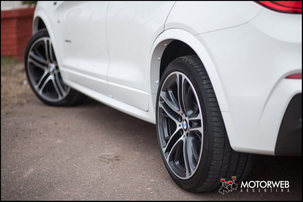 2016-07 TEST BMW X4 35i Motorweb Argentina 027