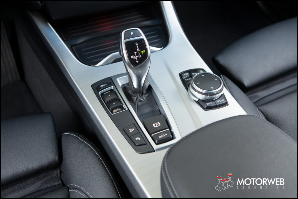 2016-07 TEST BMW X4 35i Motorweb Argentina 090