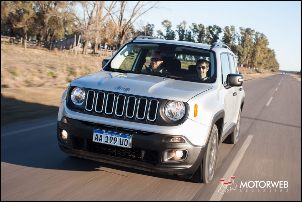 2016-07 TEST Jeep Renegade Sport Motorweb Argentina 026
