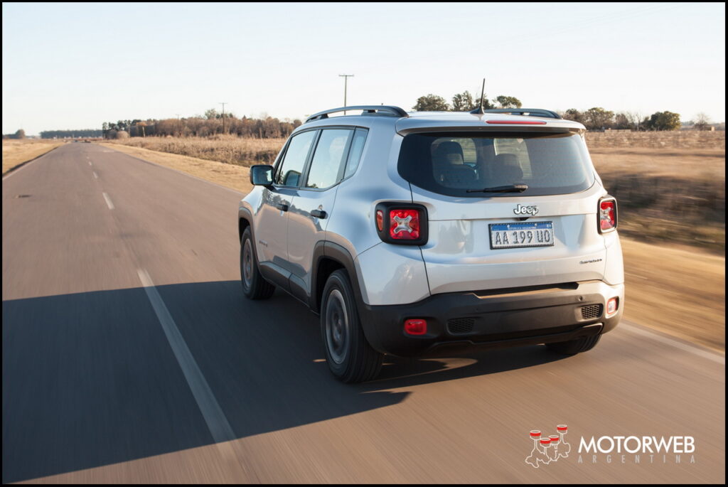 2016-07 TEST Jeep Renegade Sport Motorweb Argentina 027