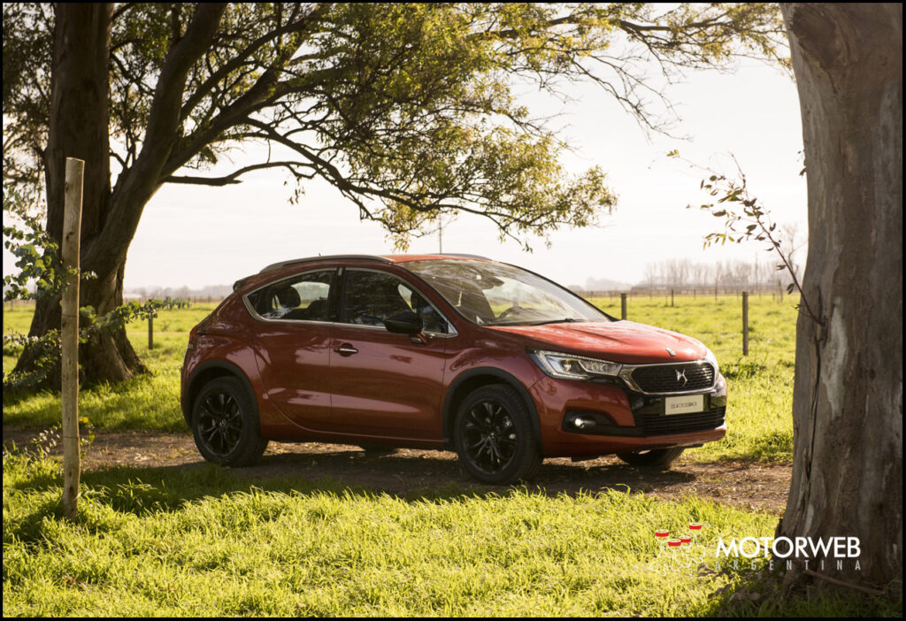 2016-08 LANZ DS4 Crossback Motorweb Argentina 06