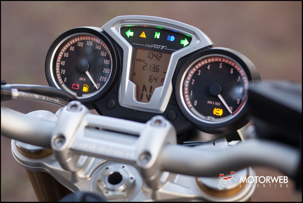 2016-08 TEST BMW NineT 1200 Motorweb Argentina 23